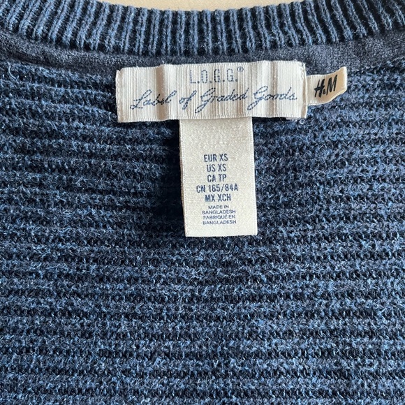 H&M Sweater - Picture 4 of 4